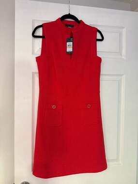 Tommy Hilfiger Women's Red Sleeveless Split Neck Jacquard Knit Shift Dress